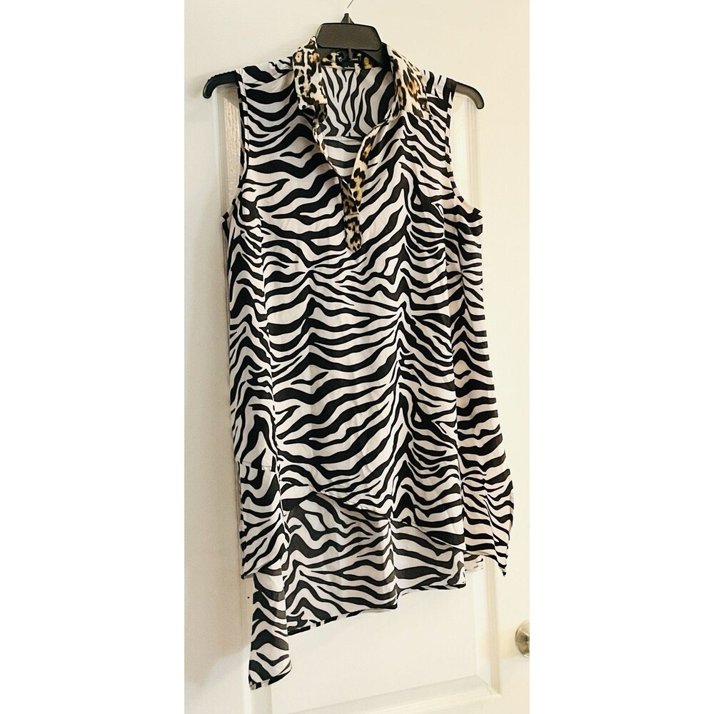 New Direction Women's Sleeveless Printed Woven Blouse Size L, Zip Zebra